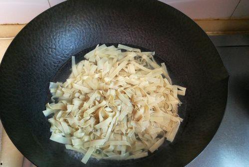 干角瓜条怎么吃,干角瓜条的多彩食法探索