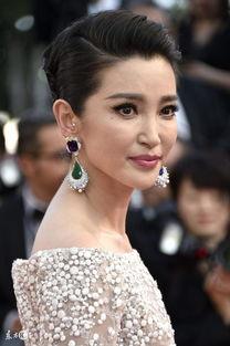 吃瓜剩女,揭秘当代单身女性的生活状态与情感困惑